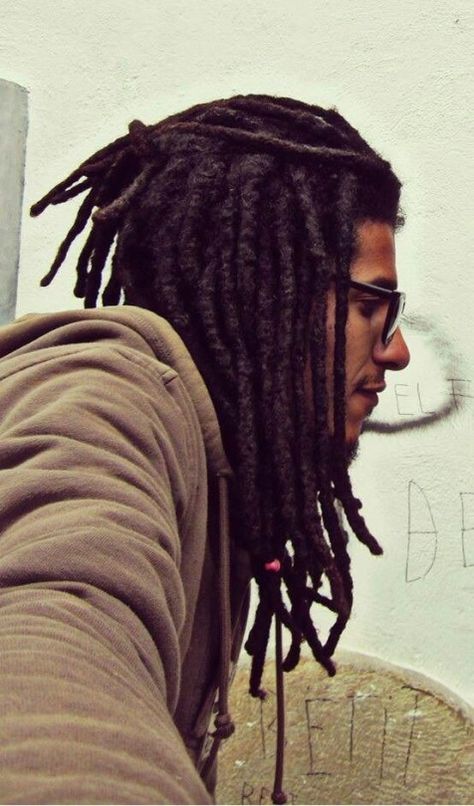 Mens Dreadlock Styles, Dreadlocks Men, Collateral Beauty, Dreadlock Hairstyles For Men, Black Men Haircuts, Dreadlock Styles, Going Out Hairstyles, Dreads Styles, Pelo Afro