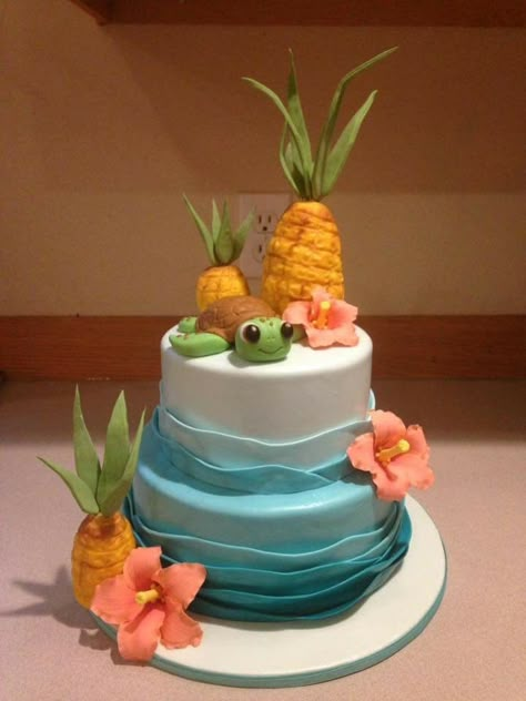 Hawaiian Birthday Party Cake Ideas, Blue Hawaiian Cake, Luau 2nd Birthday Party Ideas, Hawain Cakes Birthday, Sweet 16 Hawaiian Theme Cake, Hawain Cakes Ideas, Simple Hawaiian Cake Ideas, Hawaiian Themed First Birthday Party, Luau 1st Birthday Cake