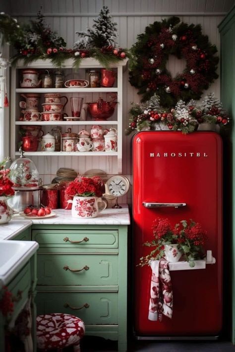 White Aesthetic Home, Mrs Claus Kitchen, Snow White Aesthetic, Pinterest Kitchen, Rustic Vintage Decor, Christmas Vignettes, Unique Holiday Decor, Neutral Christmas Decor, Christmas Decoration Ideas