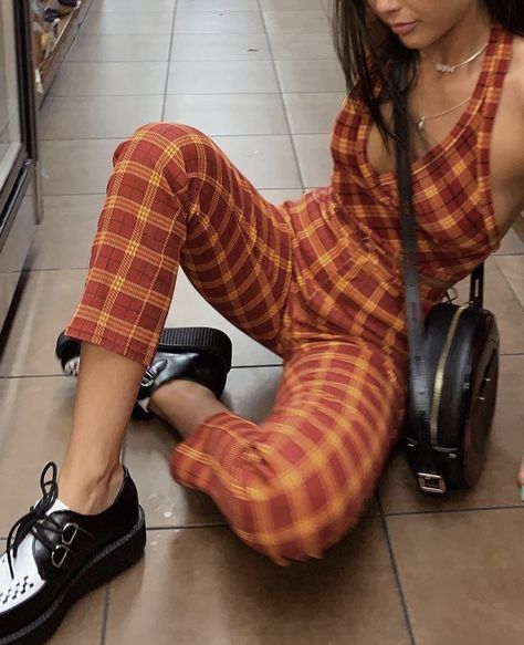 TUK viva creepers and plaid jumpsuit Tuk Creepers Outfit, Creepers Shoes Outfit, Creepers Outfit, Plaid Jumpsuit, Emma Chamberlain, Jumpsuit Outfit, Basic Outfits, 2000s Fashion, Looks Style