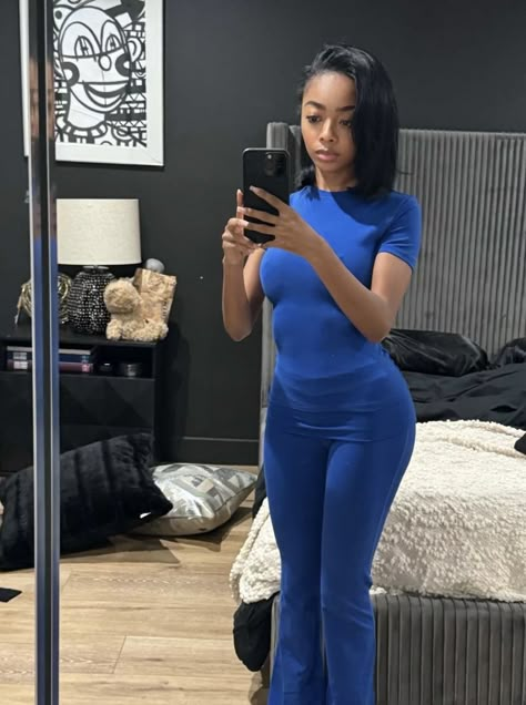 Blue Lifestyle Aesthetic, Royal Blue Outfit Ideas Black Women, Blue Outfits Aesthetic, Athletic Sets, Blue Outfit Ideas, All Blue Outfit, Navy Blue Outfit, Black Bratz Doll, Black Women Dress