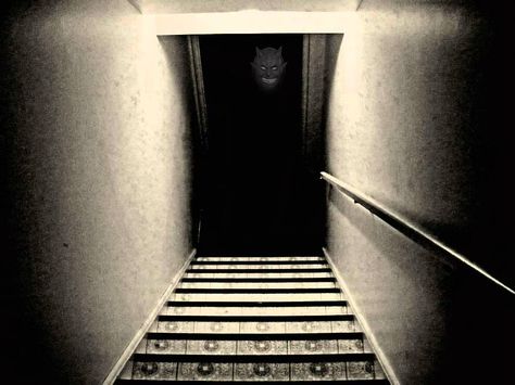 When I was about 5 or 6, I remember having to walk up the dark staircase of my parents' house to go to bed at night.  There was a window at... Dark Staircase, Short Scary Stories, Scary Ghost Stories, Top Of Stairs, Basement Stairs, Ghost Hunters, Ambient Music, Scary Stories, True Life