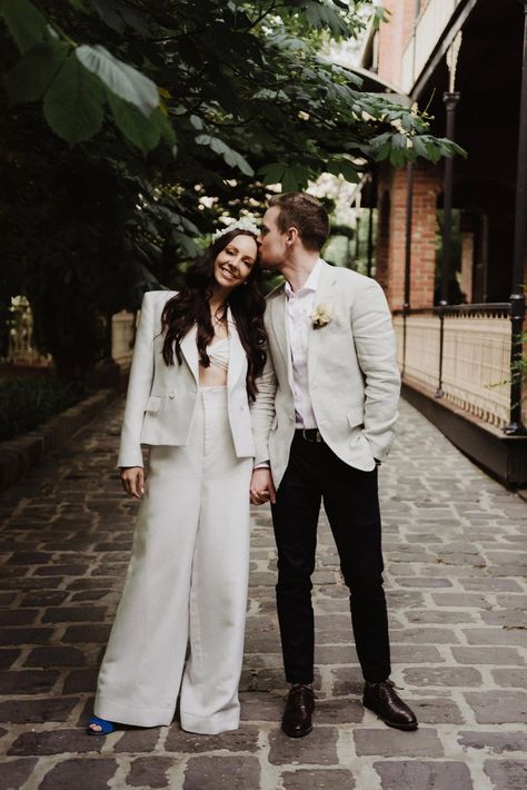 We've got the best bridal suits for for weddings on Green Wedding Shoes! Rock a suit for a unique wedding look guests won't ever forget. Womens Suits Wedding, Wedding Suits Women, White Wedding Suit, Wedding Pantsuit, Women Suits Wedding, Chic Brides, Wedding Suit, Civil Wedding, Modern Bridal