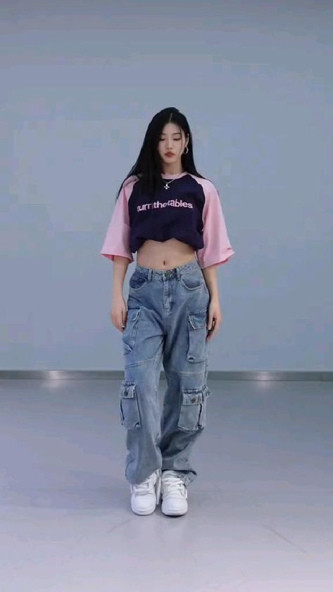 Kpop Audition Outfit, Korean Dance Practice Outfit, Korean Dance Outfit, Hip Hop Dance Outfits, Dance Audition, Dance Style Outfits, Hip Hop Dancer, Dance Outfits Practice, Dancers Outfit