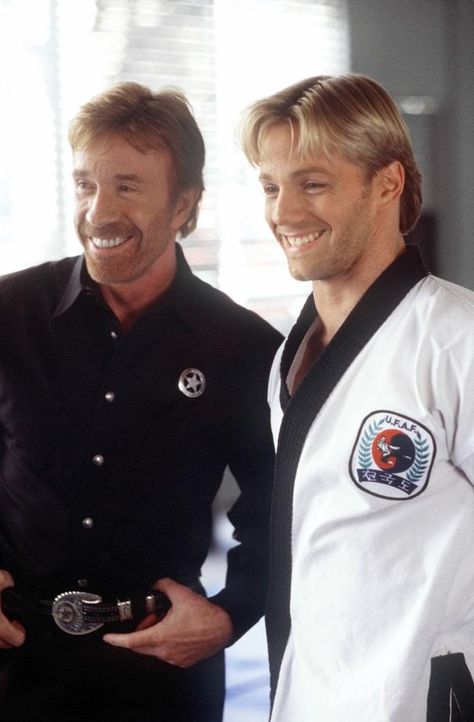 Bruce Lee Chuck Norris, Walker Texas Ranger, Dallas Tv Show, Walker Texas Rangers, 2000 Cartoons, Texas Ranger, Cheryl Ladd, Karate Martial Arts, Chuck Norris