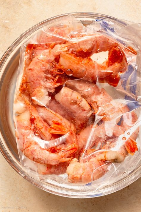 Wondering how to thaw frozen shrimp quickly, easily, and most importantly - safely? It's simple! Stop stressing and learn to how defrost shrimp using three different methods depending upon how much time you have to prepare for cooking. Thaw Frozen Shrimp, Royal Red Shrimp, Colossal Shrimp, Frozen Cooked Shrimp, How To Peel Shrimp, Steamed Shrimp, Marinated Shrimp, Stop Stressing, Shrimp Boil