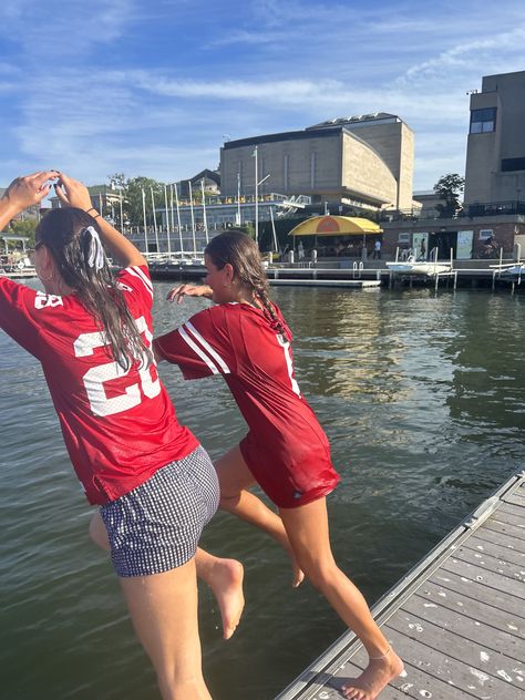 University Of Wisconsin Madison Game Day, Wisco Gameday Outfits, Uw Madison Aesthetic, Gameday Aesthetic, Finals Motivation, Wisconsin Madison, University Of Wisconsin Madison, Game Day Fits, Jersey Party