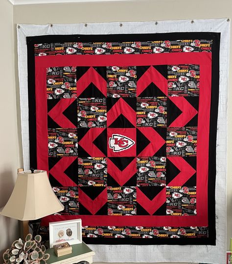 Kansas City Chiefs Quilt Ideas, Chiefs Quilt, Kansas City Chiefs Crochet Blanket, Kc Chiefs Quilt Pattern, Football Quilts Ideas, Kansas City Chiefs Quilt, Kansas Dugout Quilt Block, Nfl Quilt Patterns Football Team, Football Fabric