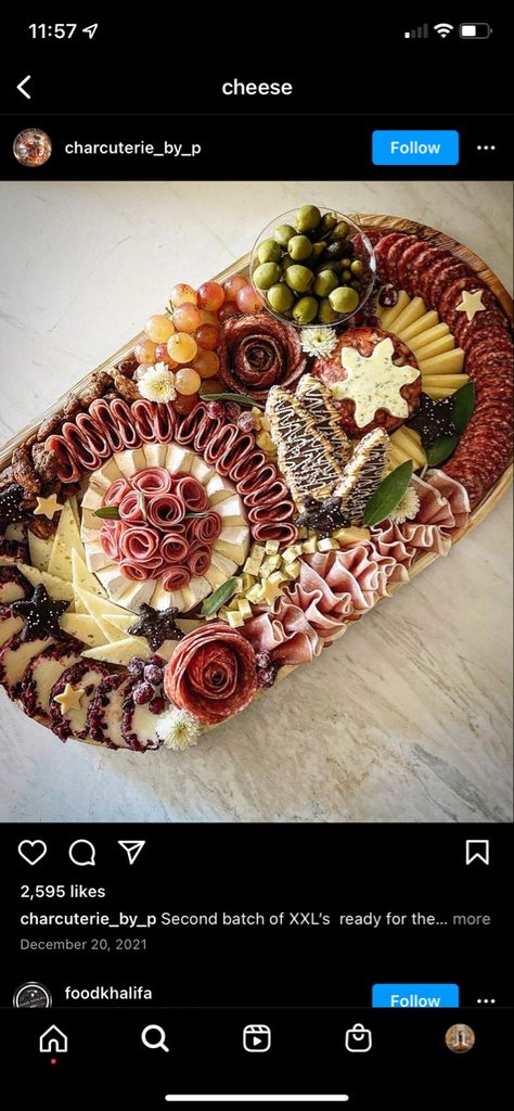 Charcuterie Board Rolled Meat, Arranging Meat For Charcuterie, Deli Meat Charcuterie Board Ideas, Deli Meat Roses, Charcuterie Board With Salami Roses, Meat Folds For Charcuterie, Salami Presentation, Charcuterie Meats Folding, Fold Meat For Charcuterie