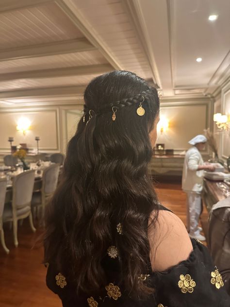 Afghan Hairstyles, Middle Eastern Hairstyles, Egypt Hairstyle, Arab Hairstyles, Arab Hair, Arabic Hairstyles, Eid Hairstyles, Medieval Hairstyles, Afghan Fashion