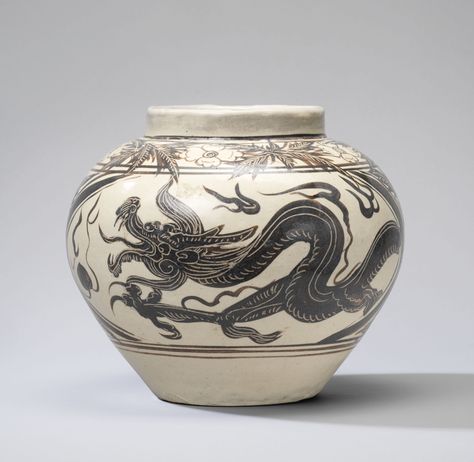 A RARE CIZHOU 'DRAGON' JAR | YUAN DYNASTY (1279-1368) | All other categories of objects, stoneware | Christie's Yuan Dynasty, 4 October, Japanese Art Styles, Chinese Porcelain Vase, Chinese Pattern, Arte Alien, The Pavilion, Chinese Pottery, Japanese Tattoo Art