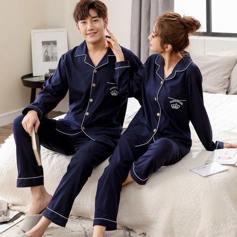 Couple Pajama Photoshoot, Couple Night Dress, Dabi Aesthetic, Couple Pajamas Christmas, Couple Pjs, Couple Pyjamas, Pajama Party Outfit Ideas, Pajama Party Outfit, Matching Couple Pajamas