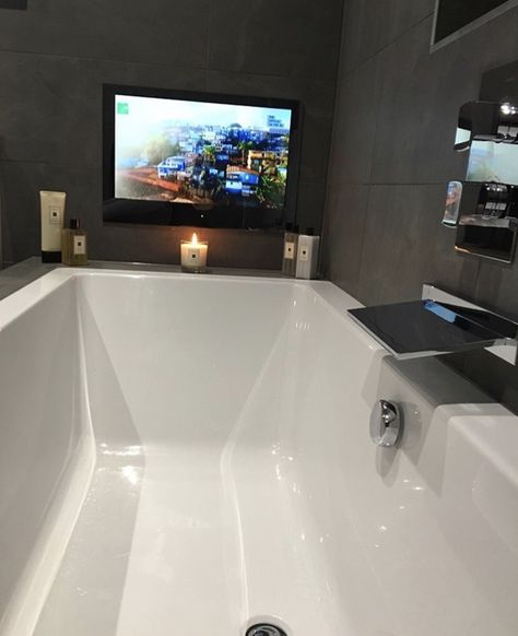 Tv Bathroom, Bathroom Tv Ideas Bathtubs, Tv By Bathtub, Double Jacuzzi Bath, Luxury Bathroom Master, Jacuzzi Tub Bathroom Aesthetic, Bathtub With Jets Jacuzzi Tub, Stand Alone Bathtubs, Tv In Bathroom