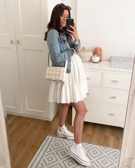 Pregnant Style Summer, Preggy Outfit, Pregnancy Outfits Casual, Outfits Hacks, Pregnancy Fits, Outfit Pregnant, Early Signs Of Pregnancy, Summer Pregnancy Outfits, Prego Outfits