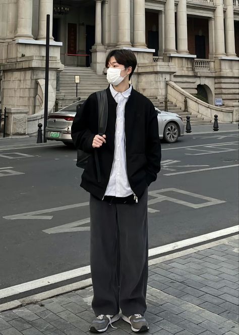 men’s fashion inspo outfit xiaohongshu xhs chinese Tall Guy Outfits, Chinese Men Fashion, Chinese Fashion Men, Chinese Men's Clothing, Agender Fashion, Outfit Nam, Shen Yuan, Men Outfits Aesthetic, Study Chinese