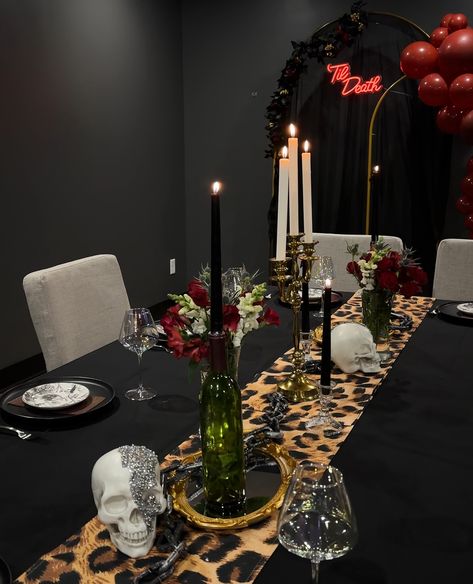 Mob Wives Theme Party, Mob Wife Party Theme, Mob Party Theme, Mob Wife Bachelorette, Mob Wife Party, Mob Themed Birthday Party, Mafia Party Aesthetic, Italian Bachelorette, Mafia Theme Party