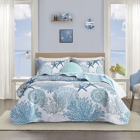 PRICES MAY VARY. 🛏️Package Include: Coastal 3-piece KING SIZE quilt set includes 1 beach-themed printed quilt (106''x96'') + 2 pillow shams (20"x 36"). Tips: Choose a larger size if you want the quilt drapes on the floor. 🛏️Stylish Decoration: Our lightweight quilt set is printed with a delicate coastal ocean pattern which is a beautiful choice for homeowners whose house has beach-themed decoration. And perfectly use it as a coverlet to keep your comforter clean and keep you warm on cold days Coastal Quilt Sets, Summer Comforter, King Size Quilt Sets, Coastal Quilts, Beach Quilt, Coastal Bedding, Beach Bedding, Guest Room Decor, Beach House Interior