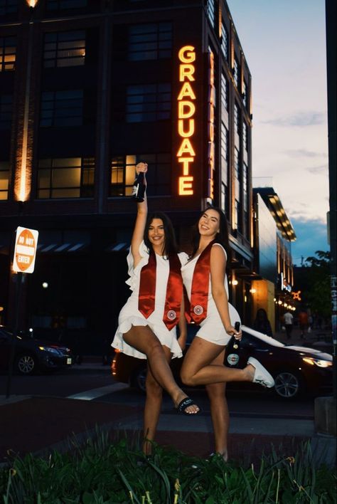 Greetings, upcoming graduates and their fabulous supporters! Can you sense the thrill as the moment to toss those caps approaches? Your hard work, from late-night study sessions to countless assignments, has led to this grand finale: graduation day! To shine like the sun, ensure your attire reflects your achievements. And remember, your support system—parents, siblings, or friends—deserves to dazzle alongside you! Let's celebrate this milestone together in style! Sisters Graduation Pictures, Graduation Pics With Friends, Indiana University Graduation, Graduation Pictures With Friends, Classy Graduation Dress, Graduation Dress Ideas, College Grad Pictures, Grad Picture Ideas, Senior Things