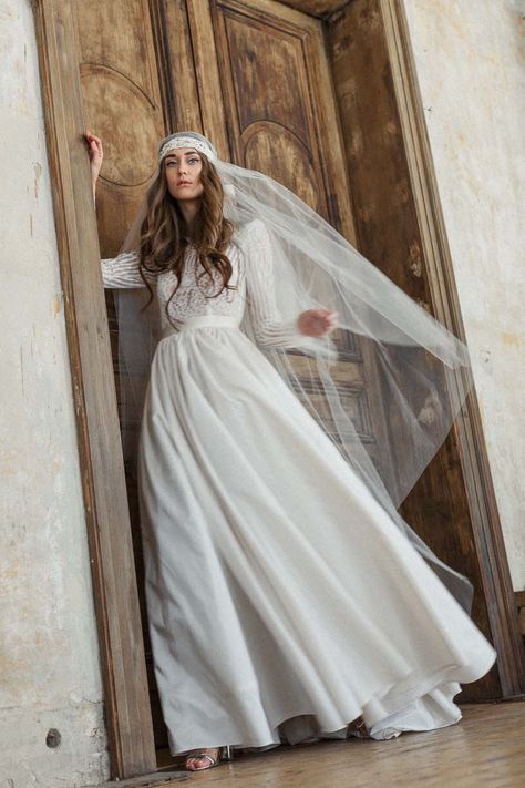 I'm so exciting to introduce you to some gorgeous new wedding dresses for 2017! Katya Shehurina has released this gorgeous editorial to celebrate her  Flowers of the Valley collection... and we are in love.  Inspired by the ethereal landscape view of the relaxed picturesque settings of the country side, Katya Shehurina releases her highly anticipated Bridal Collection for 2016/2017. Ethereal Landscape, Event Planning Guide, Wedding Dress Ideas, Western Wedding Dresses, Boho Style Wedding, Landscape View, Stunning Wedding Dresses, Modest Wedding, Country Side