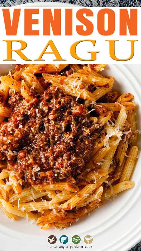 Ground Venison Spaghetti Recipes, Venison Ragu Recipe, Deer Meat Pasta Recipes, Venison Bolognese Recipe, Deer Spaghetti Recipes, Ground Venison Pasta Recipes, Venison Spaghetti Sauce, Venison Spaghetti Recipe, Venison Pasta Recipes