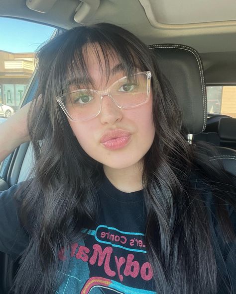 Long Hair Bangs With Glasses, Wispy Bangs And Glasses, Whispy Front Bangs Round Face, Wispy Bangs Glasses, Bangs For Glasses, Wispy Bangs Round Face Glasses, Whispy Front Bangs With Layers, Whispy Front Bangs Long Hair, Whispy Front Fringe