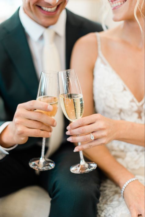 This is such an elegant yet simple champagne toast photo that any couple can do. If you’re having champagne at your wedding, this photo idea might be perfect for you! Wedding Toast Photography, Wedding Toast Photos, Engagement Proposal Photos, Bride And Groom Champagne, Engagement Picture Outfits, Summer Series, Proposal Photos, Wedding Picture Poses, Fancy Drinks