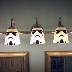 Star Wars Bathroom Decor, Star Wars Themed Bathroom, Decoracion Star Wars, Star Wars Room Decor, Apartment Bathroom Design, Star Wars Bathroom, Star Wars Kitchen, Cave Bathroom, Star Wars Bedroom