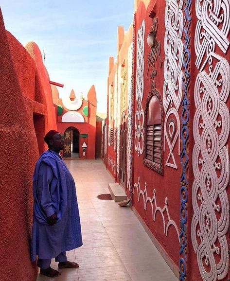 Nigerian Architectural Design, West Africa Architecture, African Traditional Architecture, East African Architecture, Ashanti Architecture, Senegalese Architecture, African Architecture Ancient, Willow Architecture, Kenyan Architecture