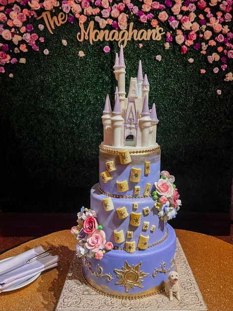 Rapunzel Cake Quinceanera, Sweet 16 Disney Princess Theme, Tangled Quinceanera Theme Cake, Rapunzel Quinceanera Theme Cake, Repunzel Quince Theme Cake, Rapunzel 15 Theme Cake, Rapunzel Quinceanera Cake, Tangled Cake Pops, Tangled Quince Cake