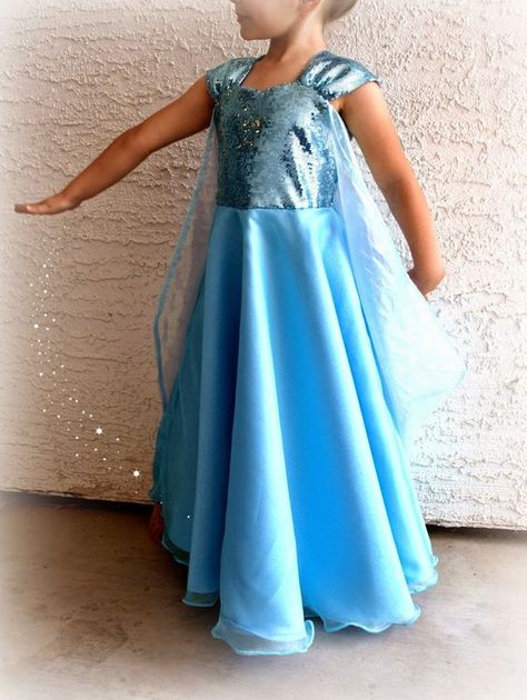 Frozen Dress Pattern, Elsa Dress Pattern, Diy Elsa Dress, Elsa Dress For Kids, Diy Princess Costume, Snow Queen Costume, Princess Dress Patterns, Elsa Frozen Costume, Princess Tutu Dresses