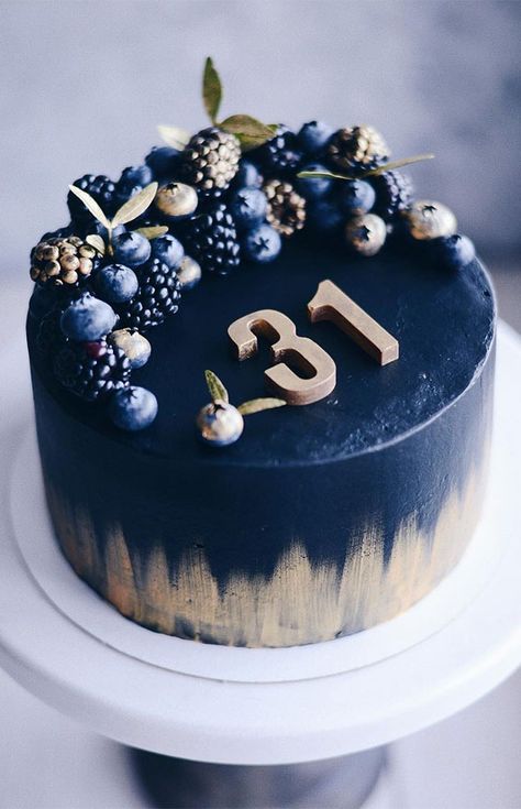 black and gold birthday cake, black and gold cake, autumn cake ideas 31st Birthday Cake, Black And Gold Cake, Blue Birthday Cakes, Birthday Cake For Husband, Cake For Husband, Birthday Cake For Him, Elegant Birthday Cakes, 31st Birthday, Birthday Cakes For Men