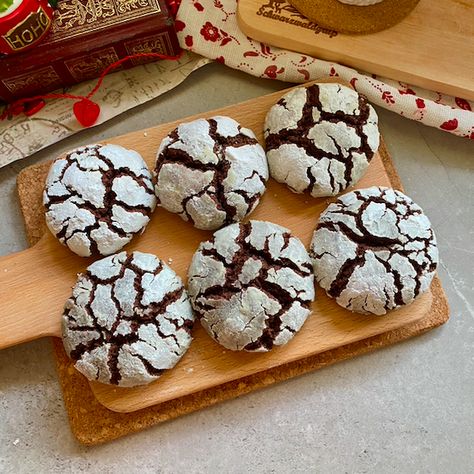 Galletas craqueladas de chocolate Sweetie Cookies, Dream Life, Muffins, Restaurant, Cake