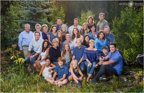 Huge family portrait at a family reunion in Keystone Colorado during summer. - April O'Hare Photography http://www.apriloharephotography.com Family Reunion Photoshoot, Family Gathering Photography, Family Reunion Photography Group Poses, Huge Family, Large Multi Family Photo Shoot Ideas, Family Photos Extended Grandparents, Family Reunion Photography, Large Family Photo Shoot Ideas Lake, Colorado Family Vacation