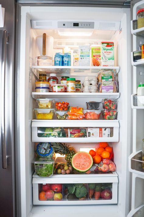 plant based grcoery haul - healthy refrigerator restock Full Refrigerator Food, Fridge Goals Healthy Food, Full Fridge Goals, Refrigerator Restock, Healthy Refrigerator, Fridge Restock, Full Fridge, Healthy Fridge, Refrigerator Ideas