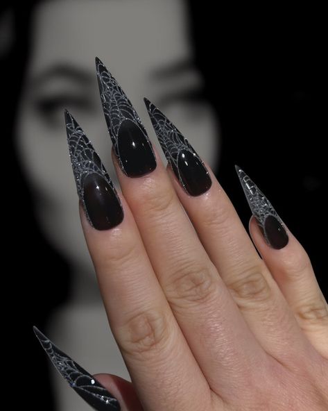 Solid Black Nails, Web Nails, Glitter French Nails, Carolyn Jones, Gothic Nails, Morticia Addams, Goth Nails, Cleansing Pads, French Nail