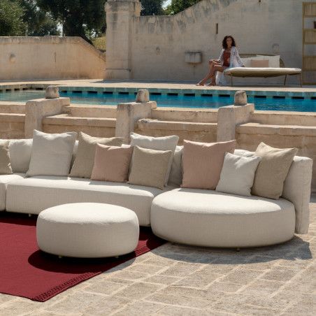 Modular Sofa Contemporary Outdoor Furniture, Round Sofa, Outdoor Couch, Luxury Garden, Contemporary Modern Furniture, Italian Garden, Outdoor Cover, Outdoor Living Room, Red House