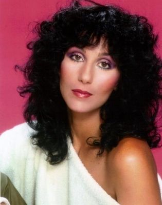 #Cher 1979 photo shoot 80s Cher, Cher 80s, Cher And Sonny, Cher Outfits, Divas Pop, Cher Bono, Cher Photos, 80s Makeup, Olivia De Havilland