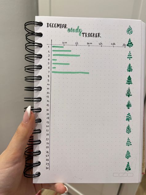 Habit Tracker Christmas, Journal Study Tracker, Bullet Journal Study Tracker, Study Tracker Bullet Journal, December Tracker, Work Bujo, Planer Ideas, Bujo Trackers, Study Tracker