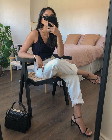 d72fbbccd9fe64c3a14f85d225a046f4desc38139574ri Summer Office Outfits, Chic Summer Outfits, Summer Work Outfits, Evening Outfits, Mode Inspo, Mode Inspiration, White Pants, Office Outfits, Elegant Outfit