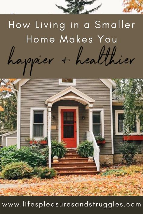 Beautiful Small Homes Interior, Simple Living Home, Downsizing Your Home For Seniors, Downsizing To An Apartment, Downsizing Your Home Simple Living, Small Home Living, Tiny Space Living, Tiny Living Organization, Small Home Hacks