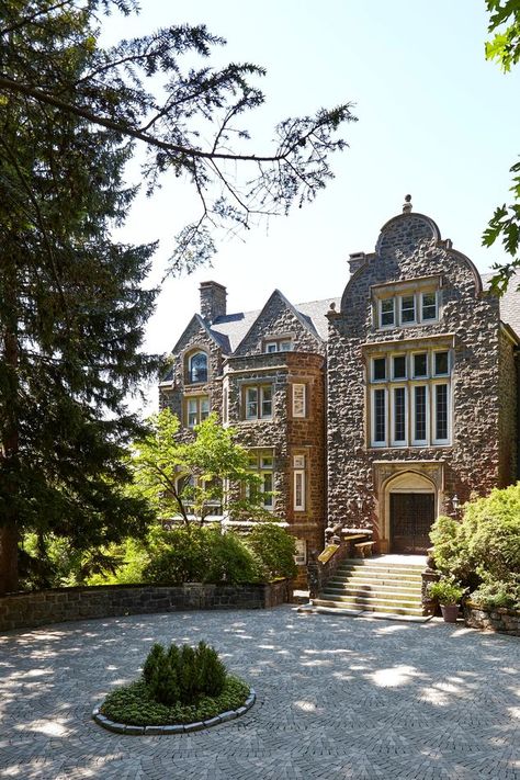 Mansion In New York, Tuxedo Park New York, Annesdale Mansion Wedding, Carnegie Mansion New York City, Mansion At Woodward Park, Tuxedo Park, Gilded Age Mansions Nyc, Gilded Age, New York State