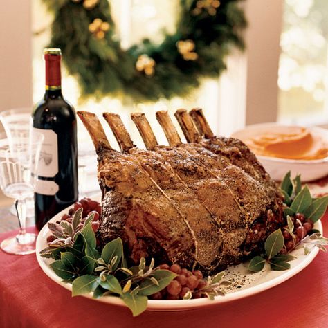 7 Showstopping Prime Rib Roasts to Make for Christmas Easy Recipes For Christmas, Crown Roast Of Pork, Crown Roast, Prime Ribs, Roasting Times, Dinner Christmas, Christmas Dinner Ideas, Holiday Dishes, Prime Rib Roast