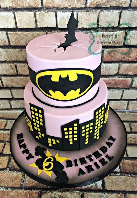 Batgirl Cake, Lego Batman Cakes, Batgirl Party, Batman Party Supplies, Superhero Cakes, Batman Birthday Cakes, Batman Girl, Superhero Birthday Cake, Batman Cake