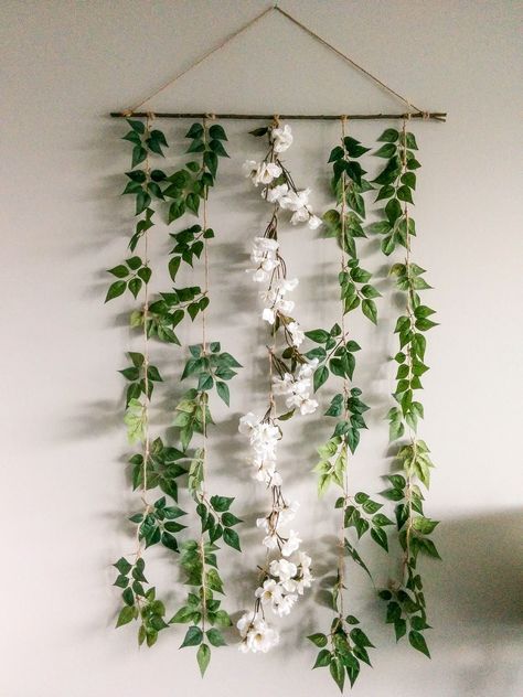 Fairy Bedroom, Diy Wand, Hanging Flower, Diy Garland, Flower Garland, Floral Garland, Deco Floral, Garland Decor, Flower Garlands