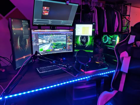 Background Gaming, Ultimate Gaming Setup, Uplift Desk, Room Gaming, Bedroom Gaming, Gaming Bedroom, Gaming Rooms, Game Setup, Computer Gaming Room