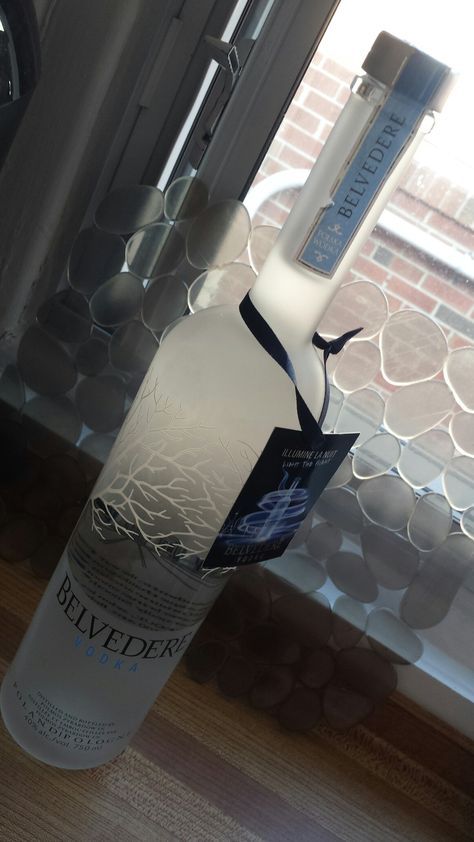 #Reginaluiinc  #Belvedere #vodka #drinks #summertime #2017 Belvedere Vodka, Vodka Drinks, Vodka Bottle, Liquor, Vodka, Drinks, Quick Saves