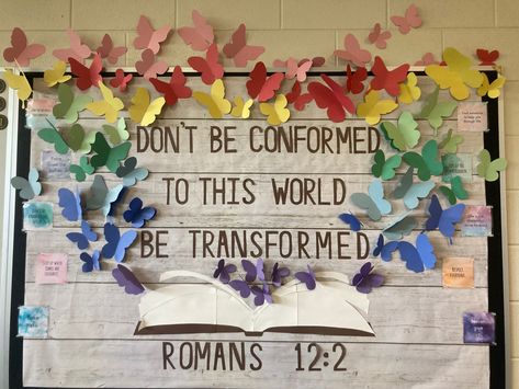 Bible School Classroom Decor Ideas, Bible Verse Bulletin Board Ideas, Biblical Bulletin Board Ideas, Spiritual Bulletin Board Ideas, Christian Middle School Classroom, Hope Bulletin Board Ideas, Spring Sunday School Decorations, Bible Study Classroom Decor, Christian School Decor