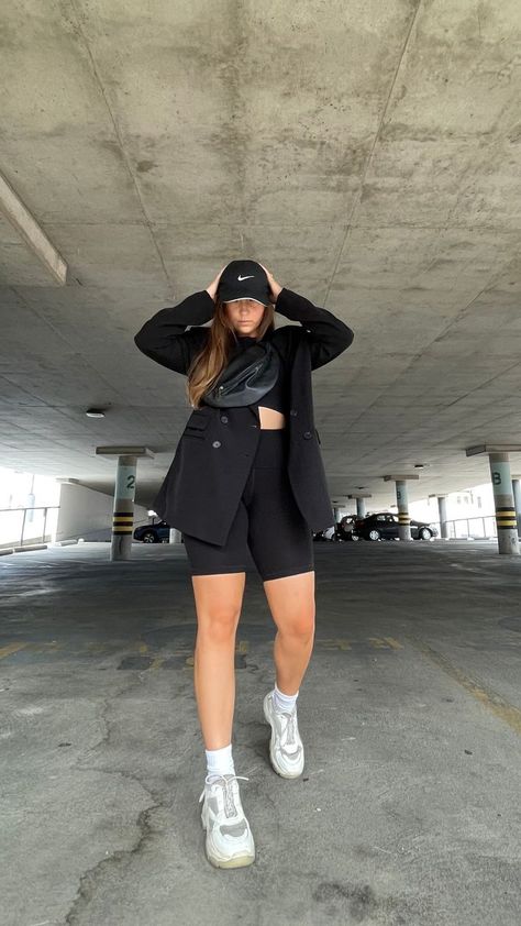 Biker Shorts Outfit | Blazer Outfit | Black Blazer Inspiration | Outfit Inspiration | Ootd | Transition Outfit | Follow me on Instagram @ ellielynnf Blazer Biker Shorts Outfit, Track Shorts Outfit, Blazer And Shorts Outfit, Blazer Inspiration, Cycling Shorts Outfit, Long Black Blazer, Shorts And Converse, Short Pants Outfit, Black Onesie