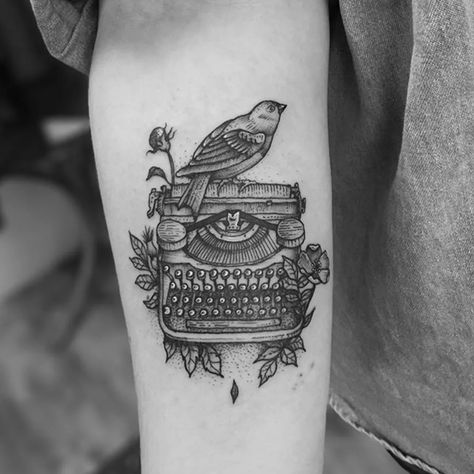 Tattoo uploaded by Robert Davies • Dotwork Typewriter Tattoo by TomTom Tattoos #dotwork #blackwork #typewriter #TomTomTattoos • 16203 • Tattoodo Typewriter Tattoo, Writer Tattoo, Bookish Tattoos, Dot Tattoos, Book Tattoo, Tattoo Feminina, Beauty Tattoos, Skin Art, Piercing Tattoo