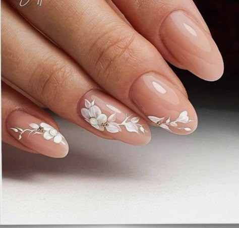 24 Gorgeous Summer Nail Designs You Need To Try 2023 | Summer Nails Coffin Nails For Wedding, Wedding Nail Ideas, Bridal Nails Designs, Bridal Nail, Bridesmaids Nails, Gold Stacking Rings Wedding, Bridal Nail Art, Almond Nails Designs, Wedding Nail